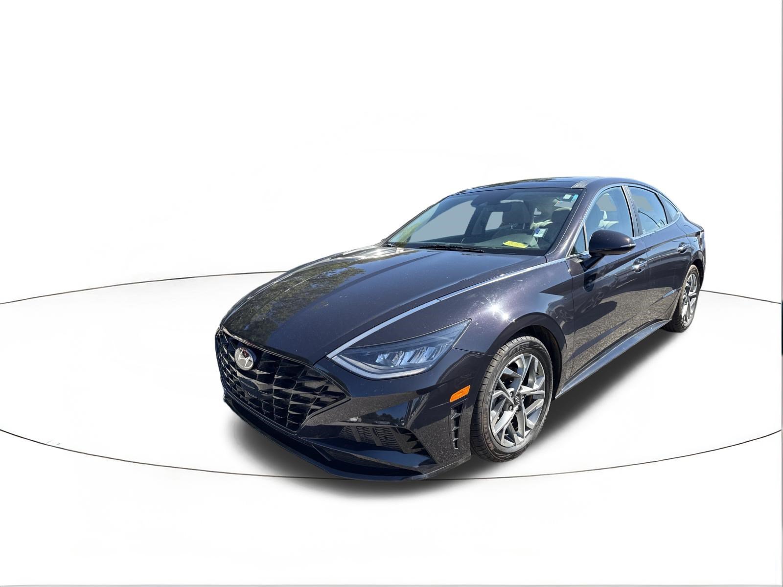 Used 2023 Hyundai Sonata SEL w/ Convenience Package FWD image 4
