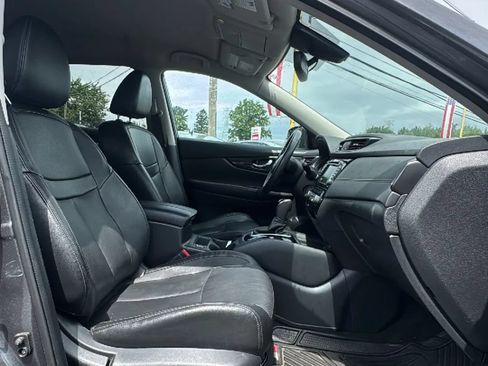 Used 2018 Nissan Rogue SL AWD/4WD image 25