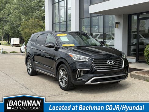 Used 2019 Hyundai Santa Fe XL w/ Cargo Package FWD image 1