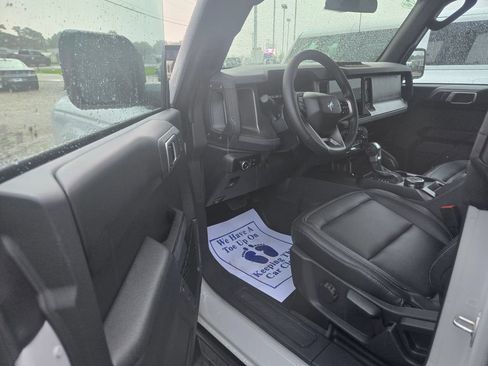 New 2026 Ford Bronco Badlands AWD/4WD image 6