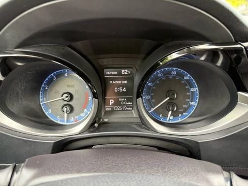 Used 2015 Toyota Corolla S Premium image 15