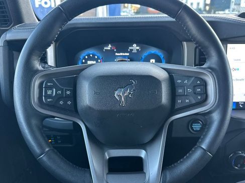 Used 2025 Ford Bronco Outer Banks image 26