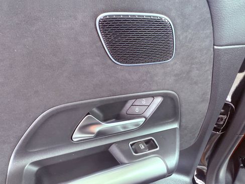 Certified 2025 Mercedes-Benz GLA 35 AMG AMG GLA 35 image 33