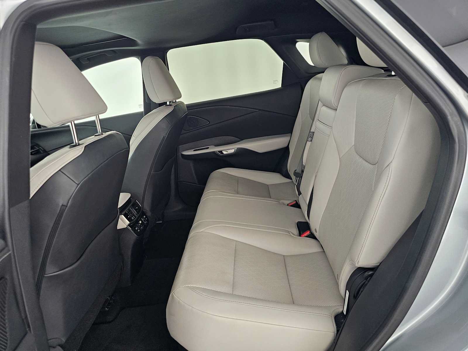 Certified 2023 Lexus RX 350 Premium Plus w/ Cold Area Package FWD image 16