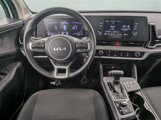 Used 2023 Kia Sportage LX FWD image 16