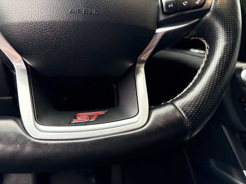 Used 2020 Ford Explorer ST w/ ST High-Performance Pack image 25