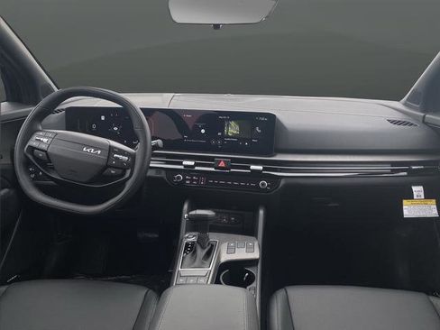 New 2026 Kia Sportage X-Line w/ X-Line Technology Package image 5