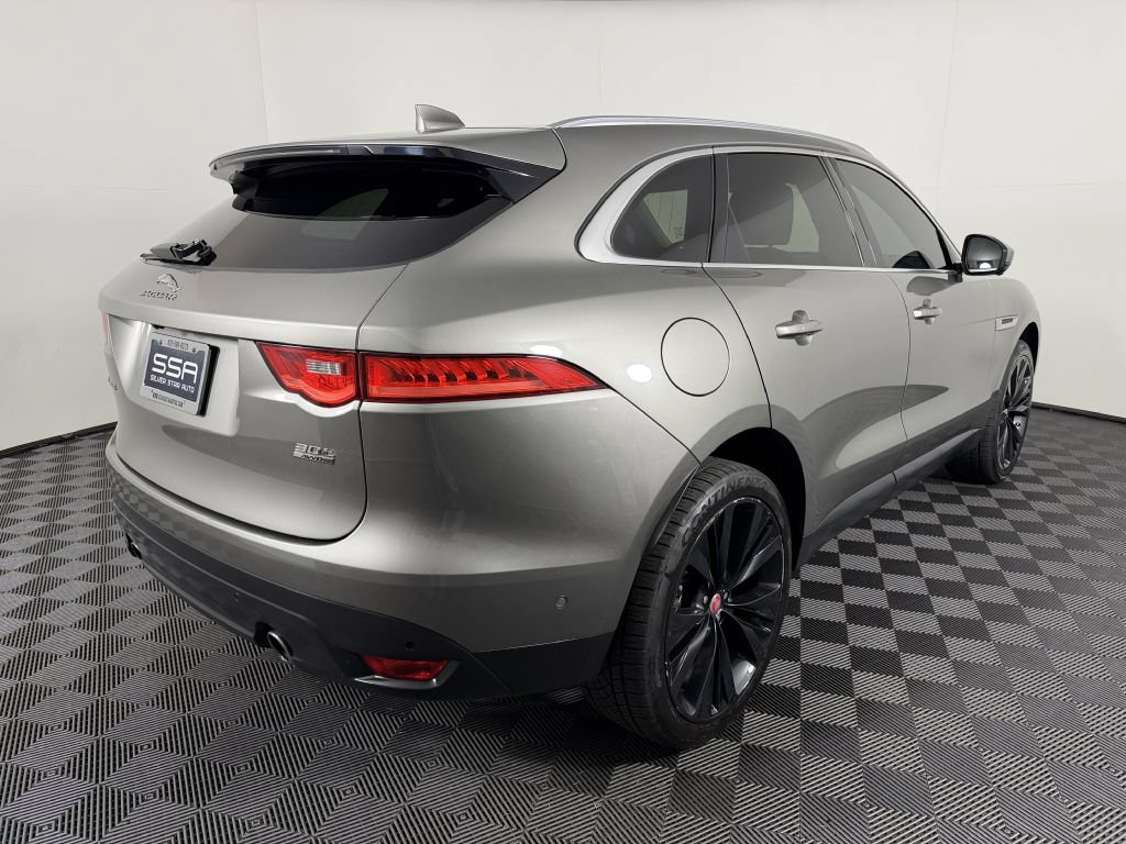 Used 2019 Jaguar F-PACE Portfolio AWD/4WD image 7