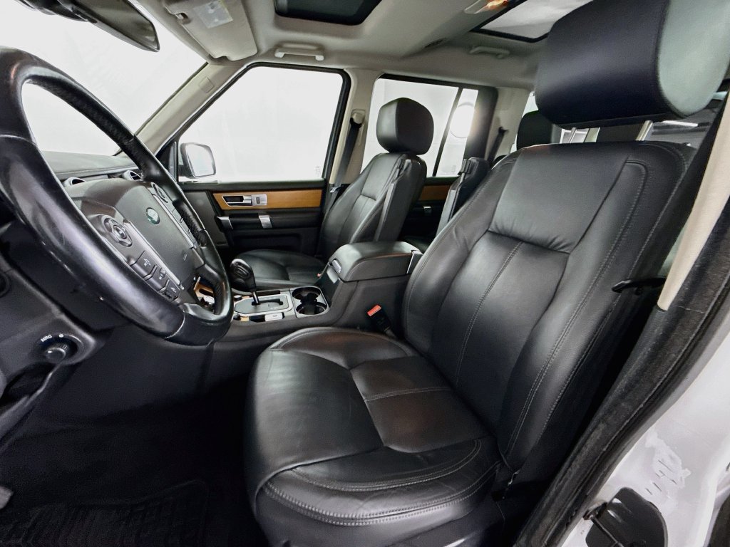Used 2013 Land Rover LR4 HSE LUX AWD/4WD image 5