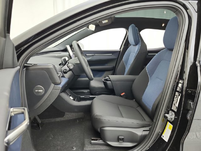 New 2026 Volvo EX30 Ultra w/ Protection Package Premier AWD/4WD image 29