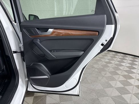 Used 2023 Audi Q5 2.0T Premium Plus w/ Premium Plus Package image 26