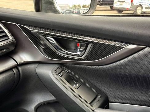 Used 2019 Subaru Crosstrek 2.0i Limited w/ Moonroof Package w/Navigation image 31