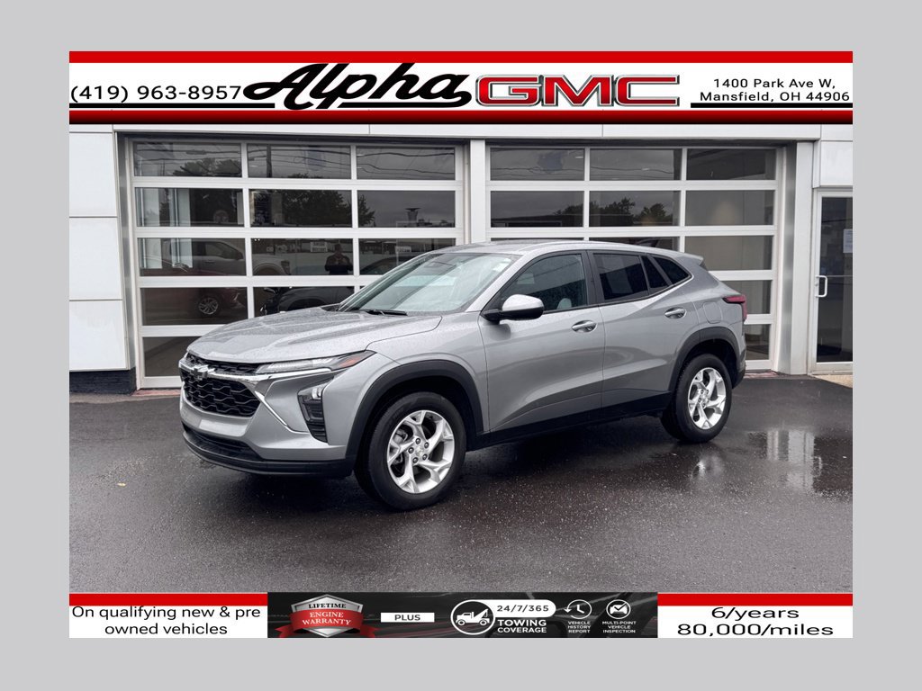 Used 2025 Chevrolet Trax LS w/ LS Convenience Package FWD 360° Tour