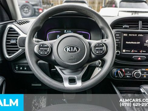 Used 2025 Kia Soul LX image 29