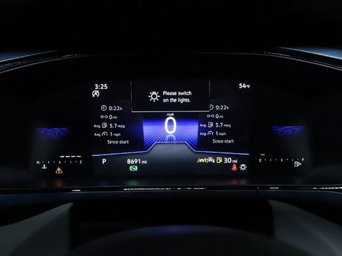 Used 2024 Volkswagen Taos SE image 26