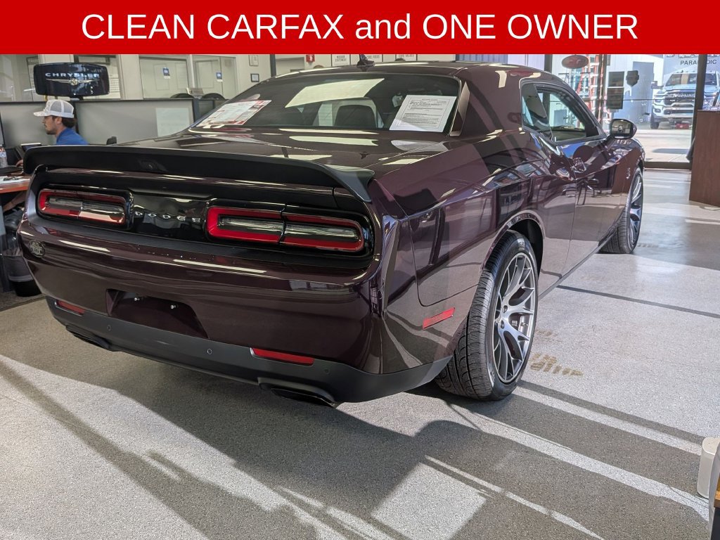 Used 2022 Dodge Challenger SRT Hellcat Redeye RWD image 2