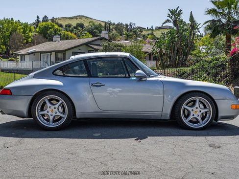 Used 1995 Porsche 911 Carrera 4 image 9
