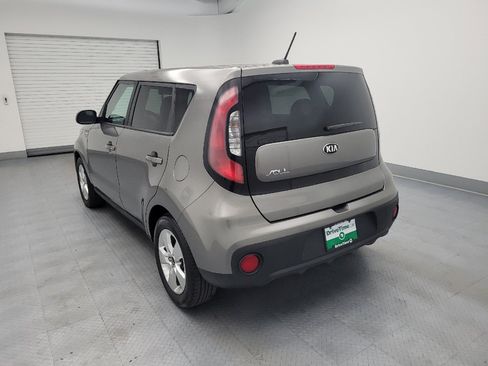 Used 2018 Kia Soul FWD image 5