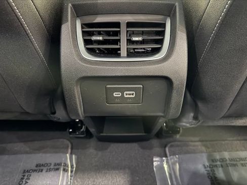 Used 2023 Chevrolet Blazer LT FWD image 15