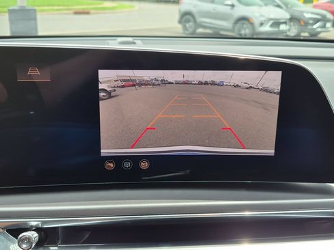 Certified 2024 Cadillac Lyriq Tech RWD image 13