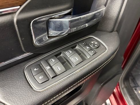 Used 2017 RAM 3500 Laramie w/ Convenience Group image 14