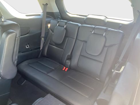 Used 2023 Ford Explorer XLT w/ Equipment Group 202A AWD/4WD image 13
