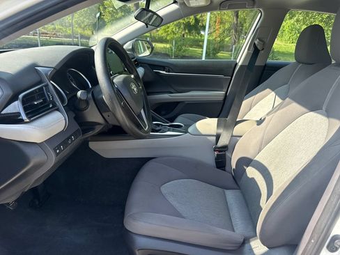 Used 2023 Toyota Camry LE FWD image 12