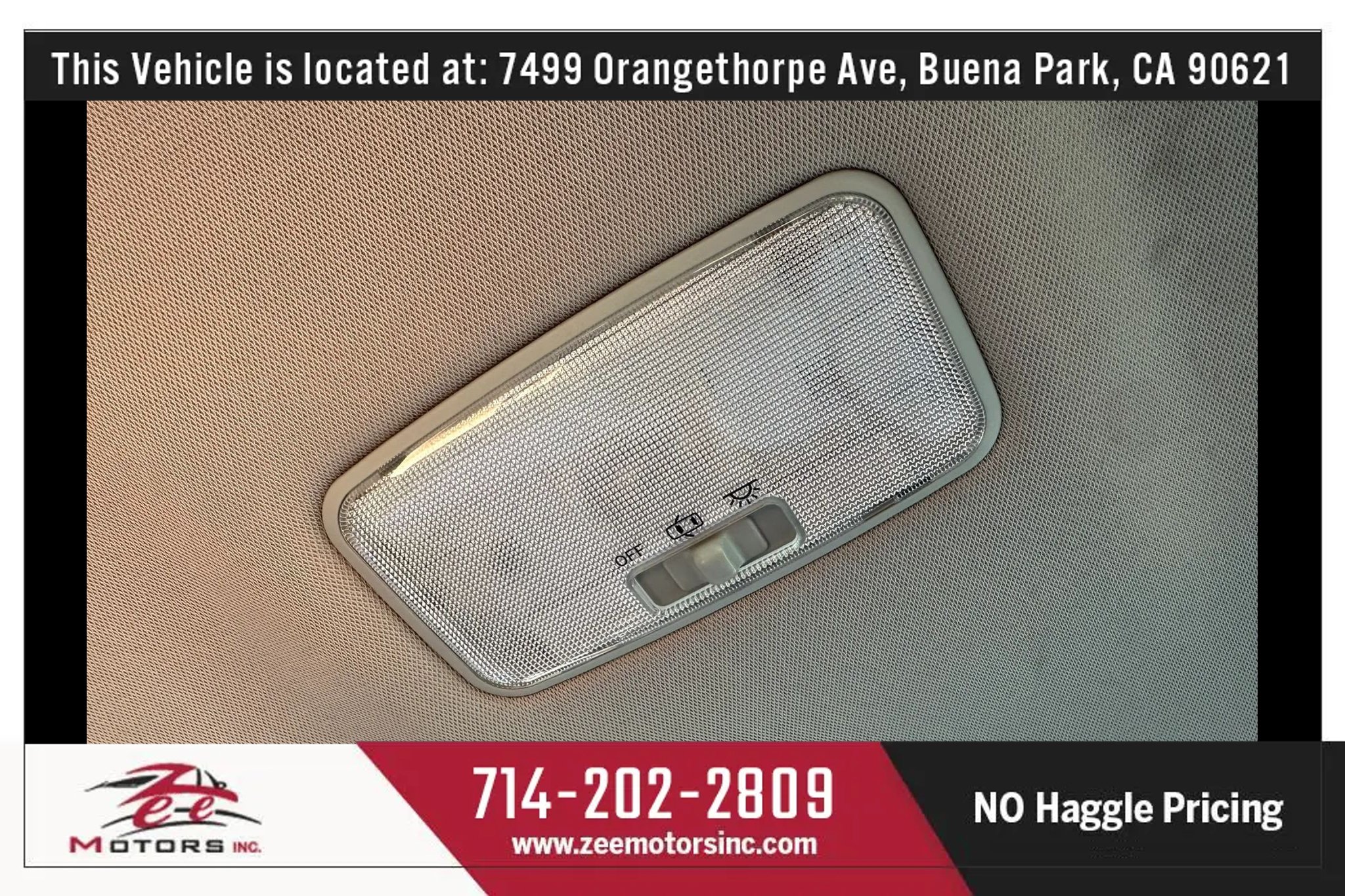 Used 2015 Toyota Corolla LE FWD image 40