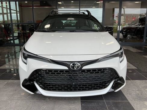 New 2026 Toyota Corolla SE FWD image 2