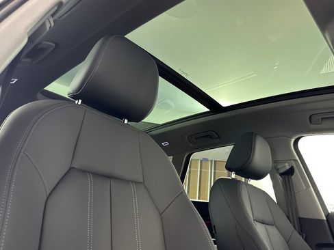 New 2025 Audi Q5 Premium Plus image 16