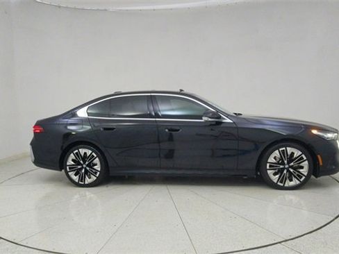 Used 2026 BMW 530i image 66