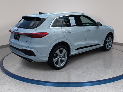 Certified 2025 Audi Q5 Premium w/ Premium Plus AWD/4WD image 5