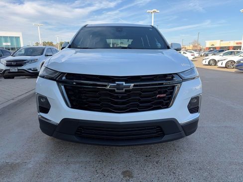 Used 2023 Chevrolet Traverse RS w/ LPO, Floor Liner Package image 2