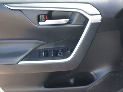 Used 2023 Toyota RAV4 XLE image 27