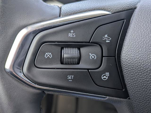 Certified 2025 Chevrolet Trax LT w/ Driver Confidence Package FWD image 24
