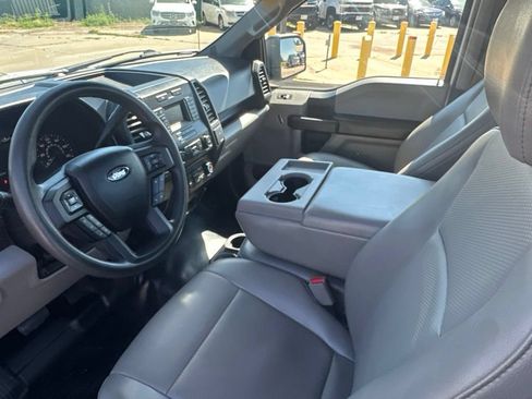 Used 2016 Ford F150 XL w/ Equipment Group 101A Mid RWD image 11