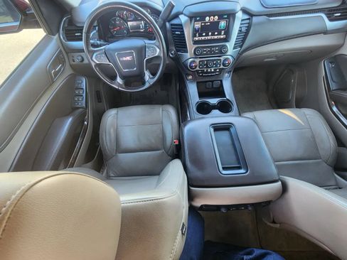 Used 2015 Chevrolet Tahoe LT w/ Luxury Package RWD image 18