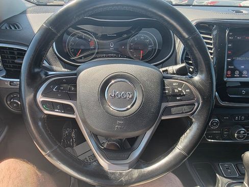 Used 2020 Jeep Cherokee Limited image 14