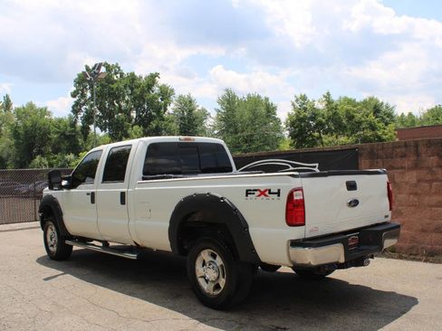 Used 2011 Ford F250 XLT w/ XLT Interior Pkg image 3