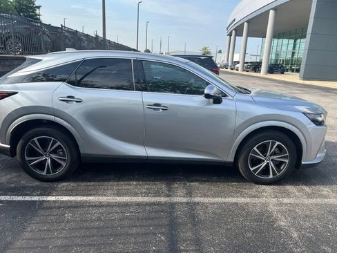 Used 2024 Lexus RX 350 Premium w/ Accessory Package (Z1) AWD/4WD image 2
