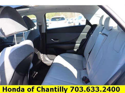 Used 2023 Hyundai Elantra Limited w/ Cargo Package image 28
