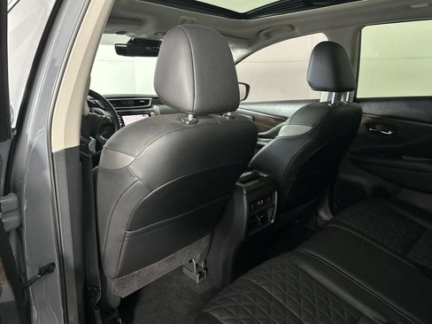 Used 2024 Nissan Murano Platinum w/ Cargo Package FWD image 24