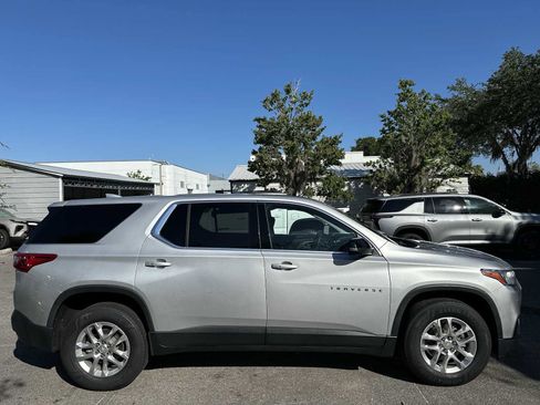 Certified 2021 Chevrolet Traverse LS FWD image 7