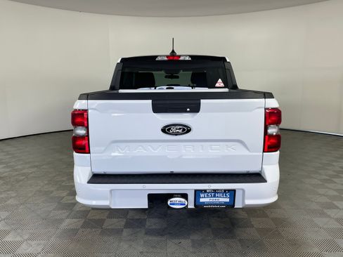 New 2025 Ford Maverick Lobo image 23