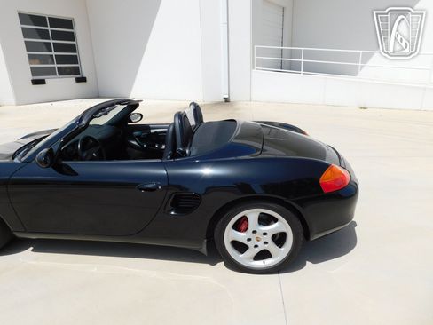 Used 2000 Porsche Boxster S image 17