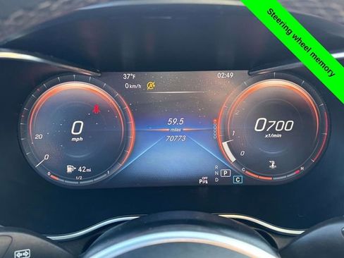 Used 2021 Mercedes-Benz GLC 300 4MATIC image 23