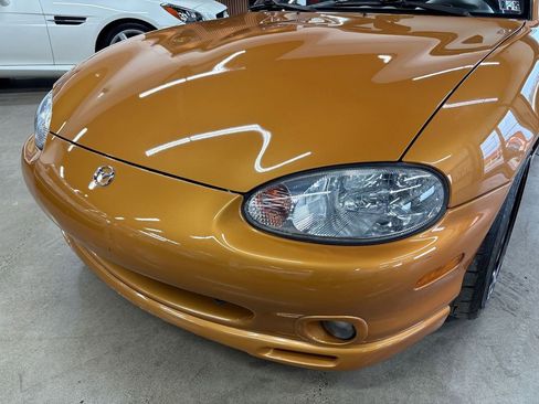 Used 2000 MAZDA MX-5 Miata image 24