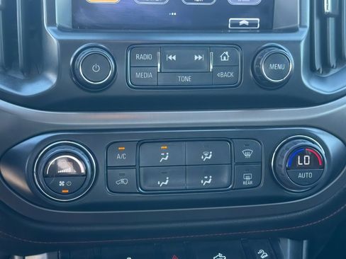 Used 2018 GMC Canyon All Terrain w/ Trailering Package image 19