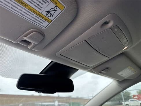 Used 2021 Nissan Murano SV image 23