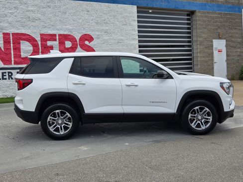 Used 2026 GMC Terrain Elevation FWD image 8